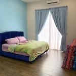 Santai Homestay Jb