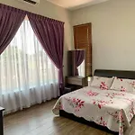 Santai Homestay Jb